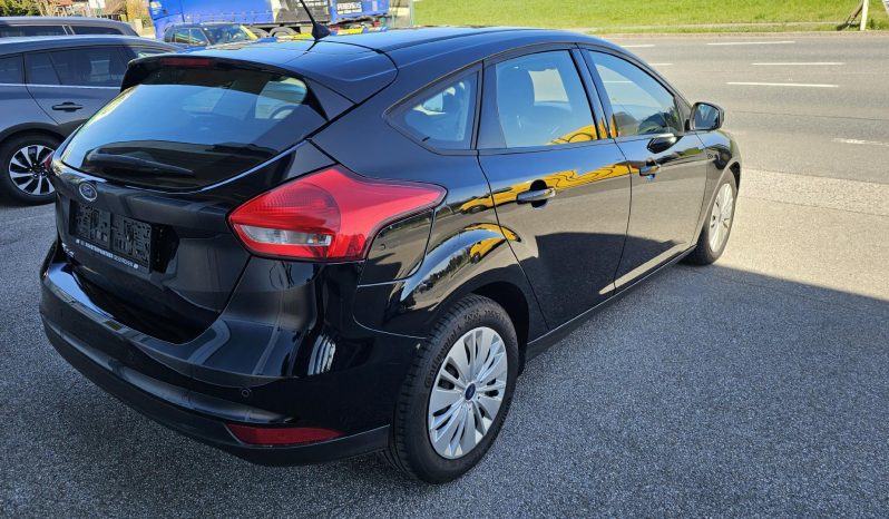 Ford Focus Trend voll